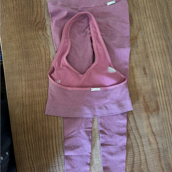 Bombshell Sportswear Dusty Pink Activewear Set - Picture 8 of 11